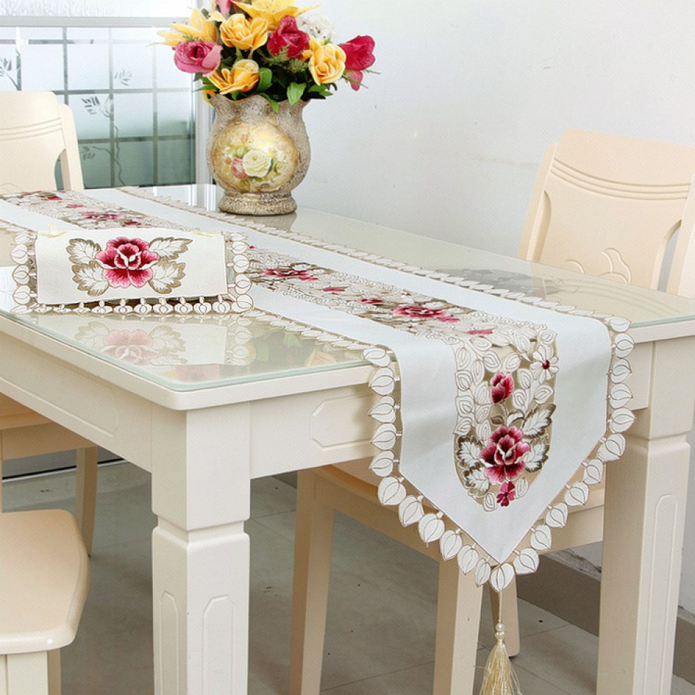 Table Runner - Elegante mantel de mesa bordado con